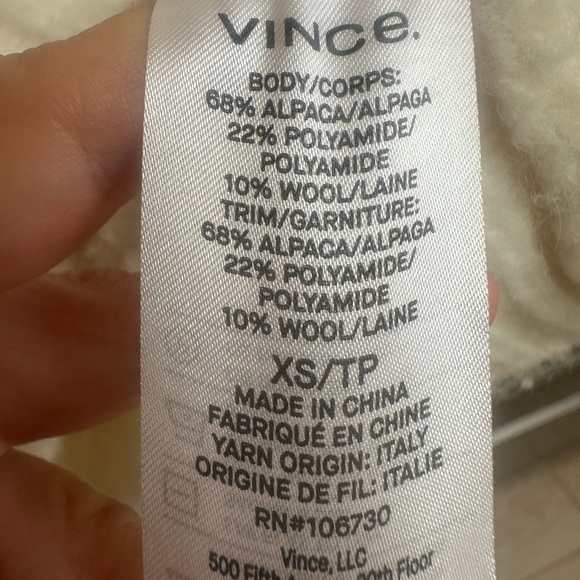 Vince White Cable Knit Sweater - Picture 4 of 5